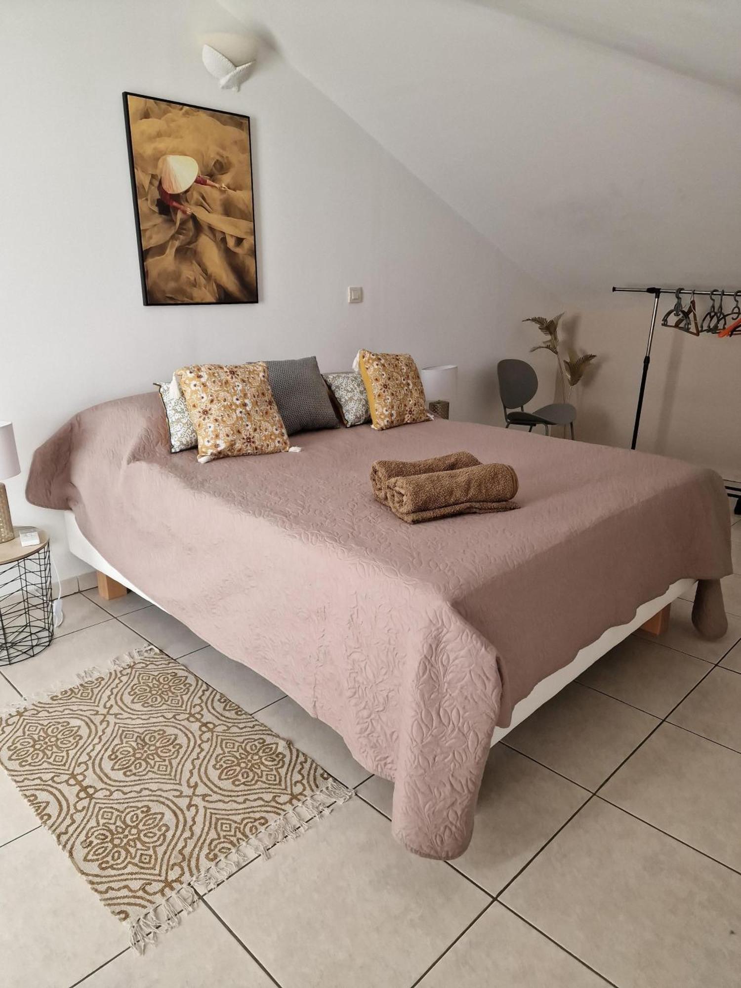 Appartement Villa Sur Le Toit, Vue Mer Сен-Жиль-ле-Бэн Экстерьер фото